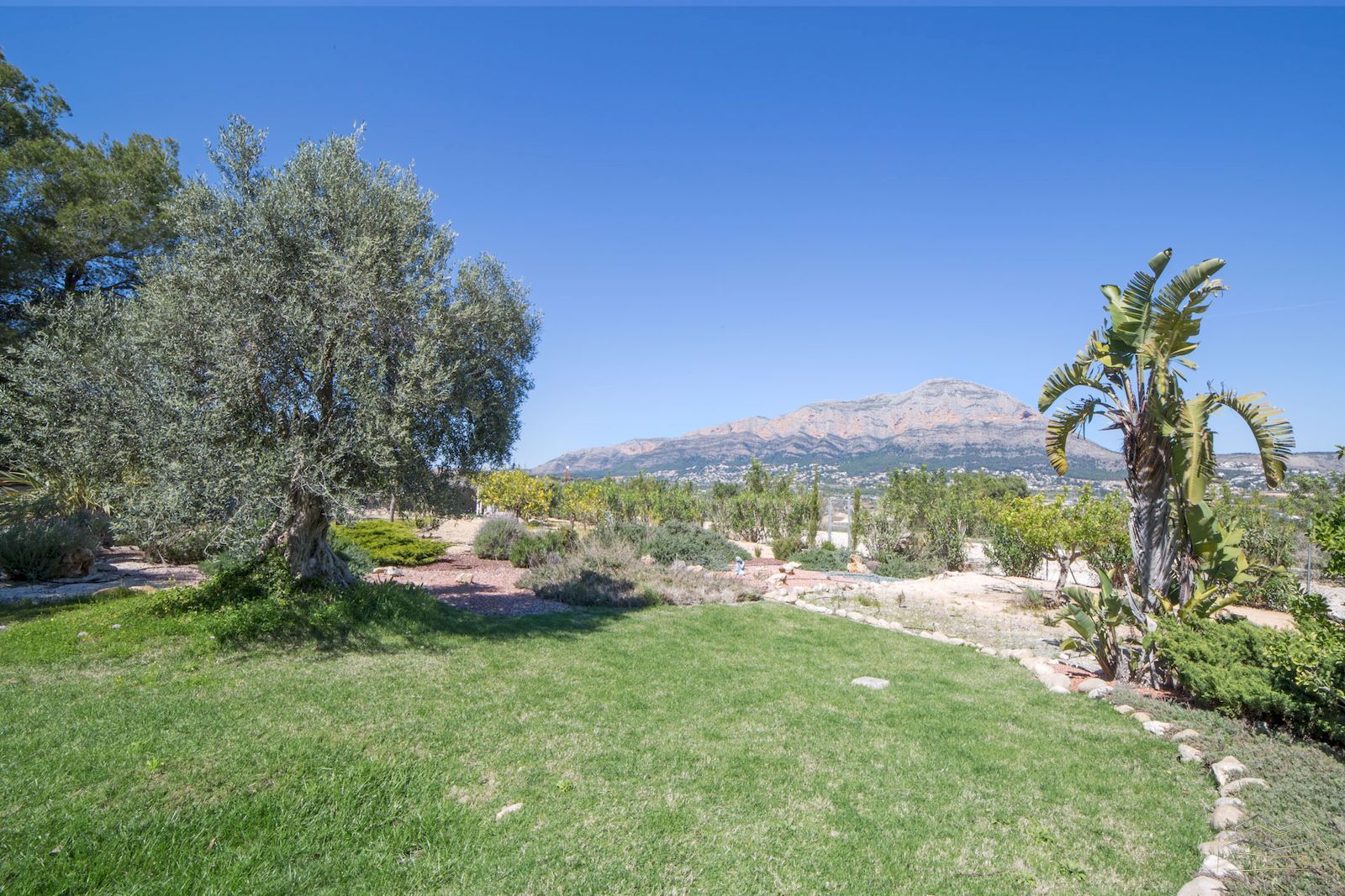 Countryside Property with Panoramic Views for Sale in Javea