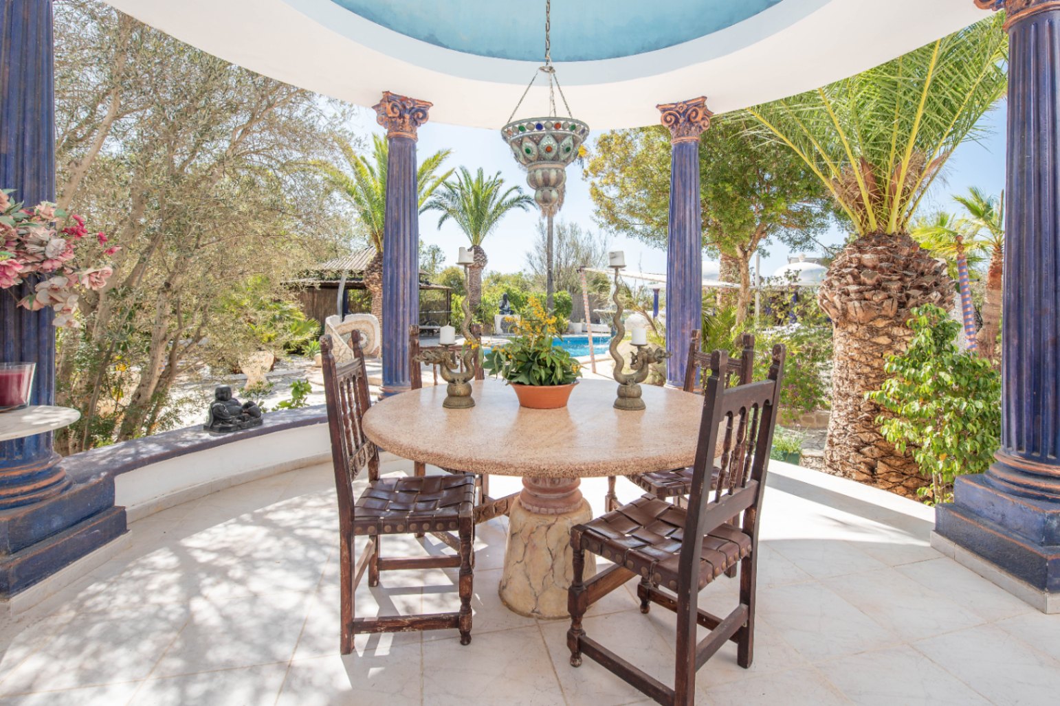 Luxury villa in Ibiza with 6 bedrooms and a modern pool.