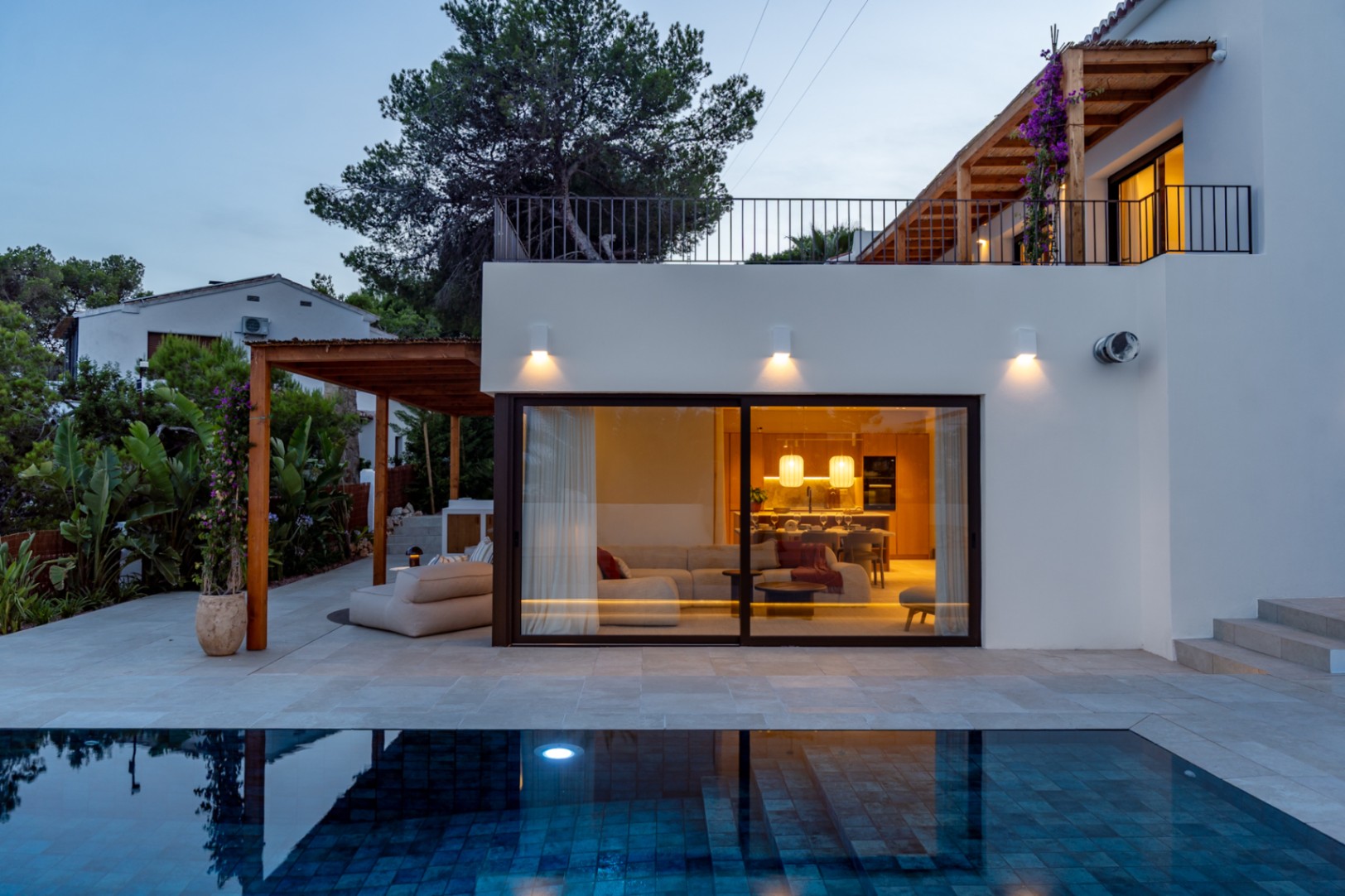 Modern villa for sale with sea view in Balcon al Mar, Javea/Xabia.