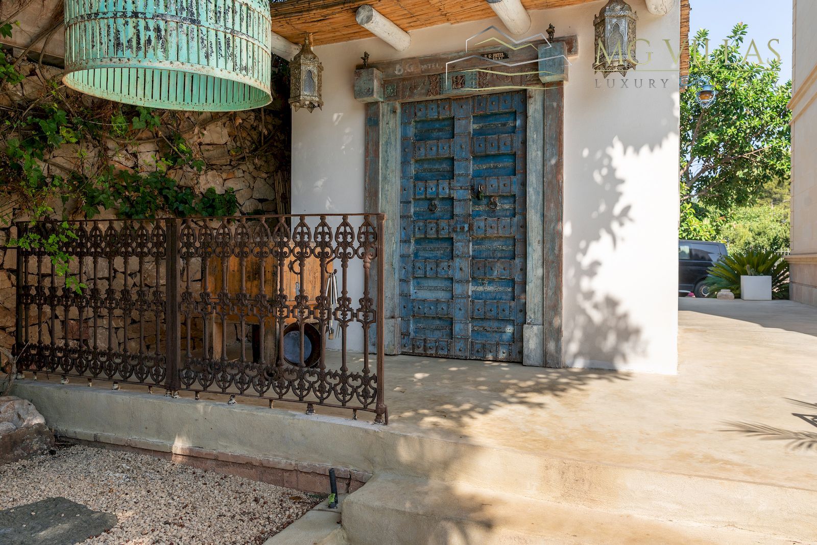 Elegant Villa for Sale in Las Rotas - Denia