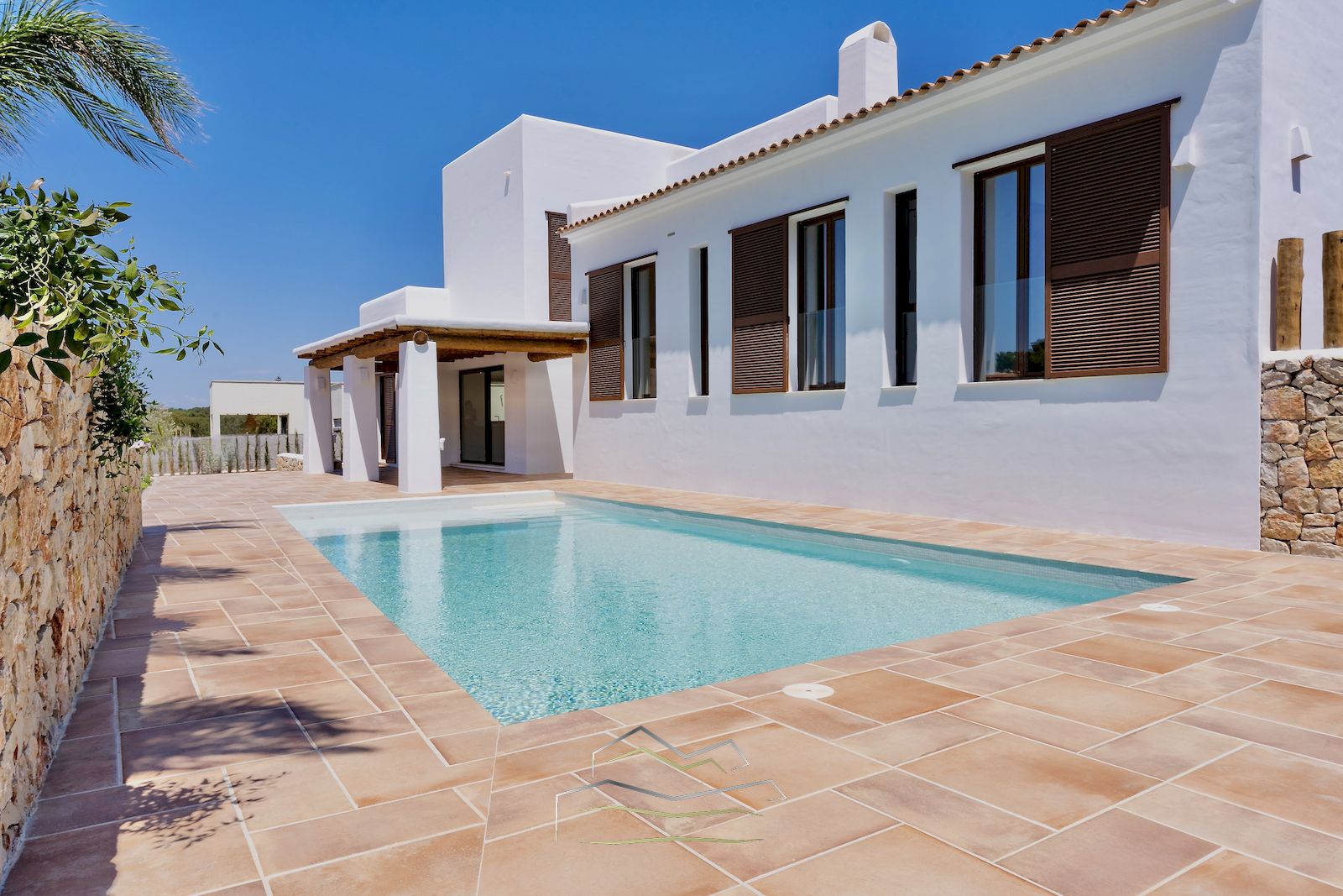 Ibizan style Villa for Sale in Javea