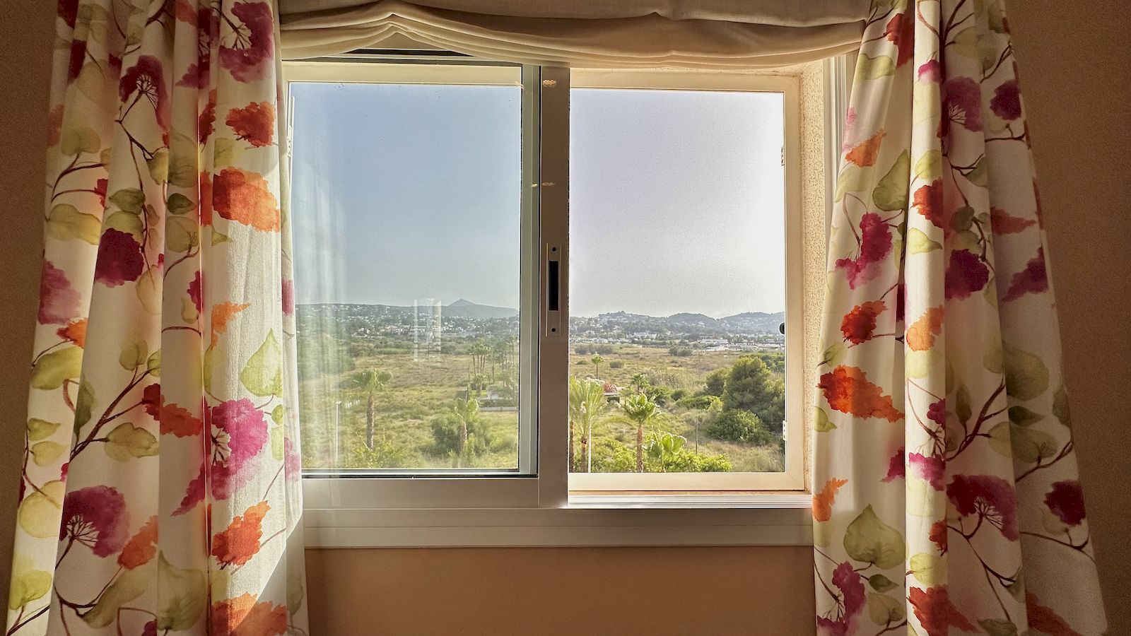 Duplex apartment for rent with sea view in Playa del Arenal - Javea