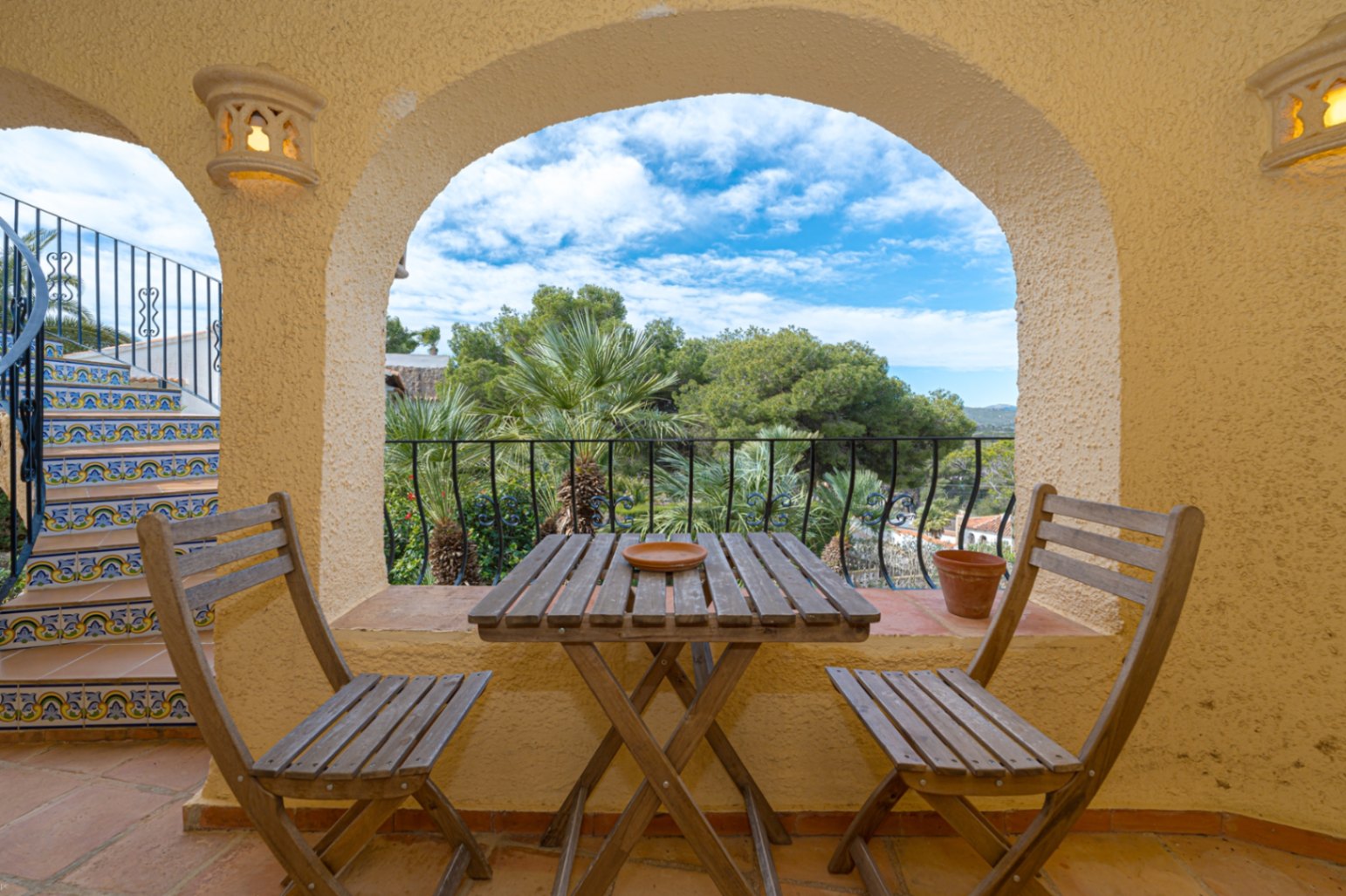 Villa for sale in Jávea with Stunning Views of Montgó in Balcón al Mar