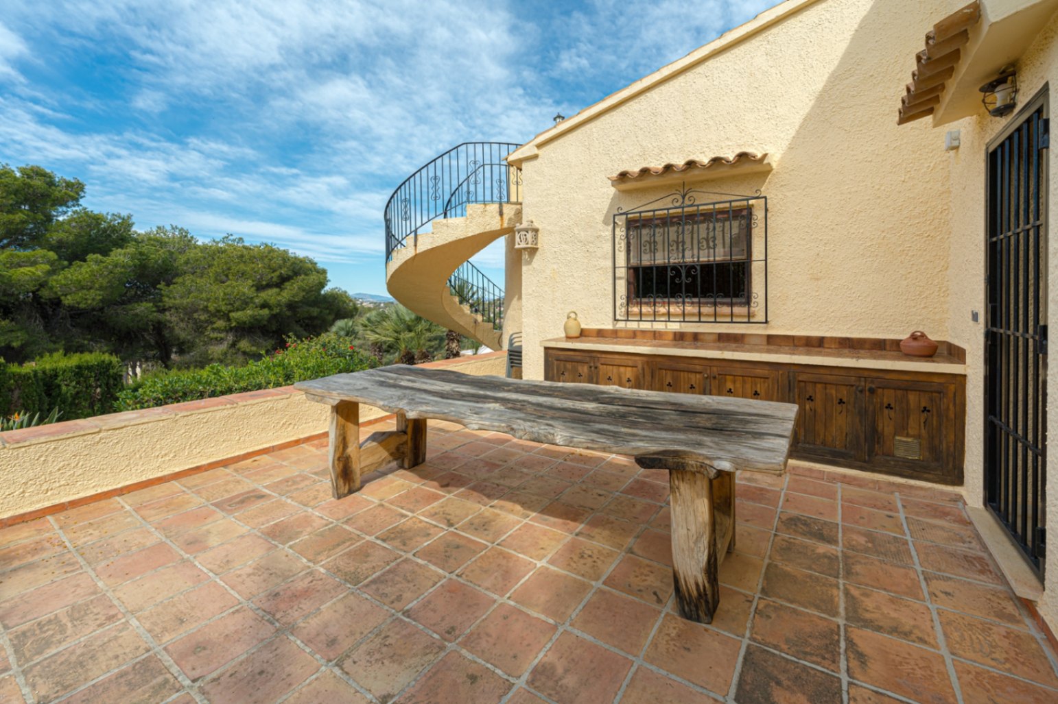 Villa for sale in Jávea with Stunning Views of Montgó in Balcón al Mar