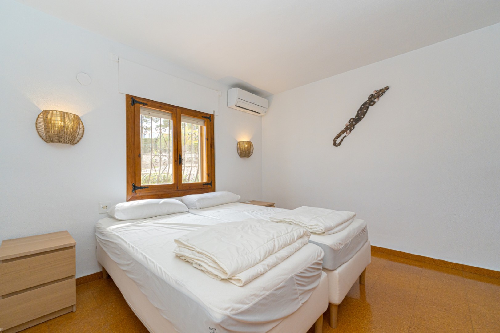 Villa for sale in Jávea with Stunning Views of Montgó in Balcón al Mar