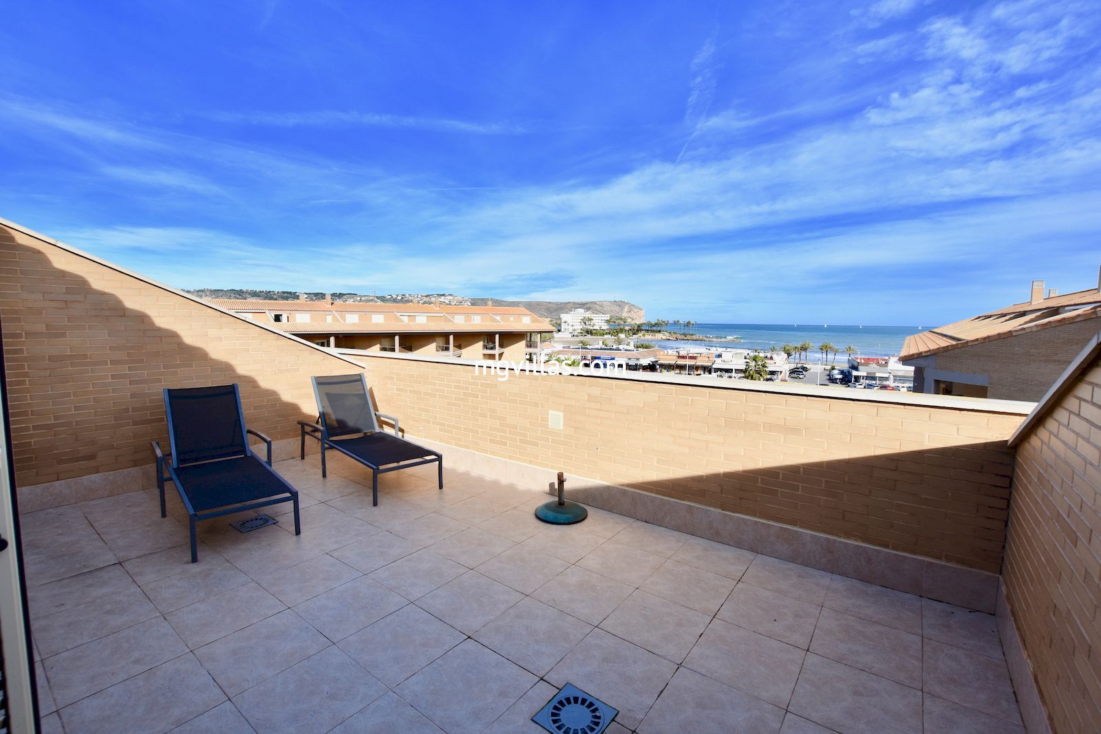 PENTHOUSE FIRST LINE TO SALE IN JÁVEA, COSTA BLANCA
