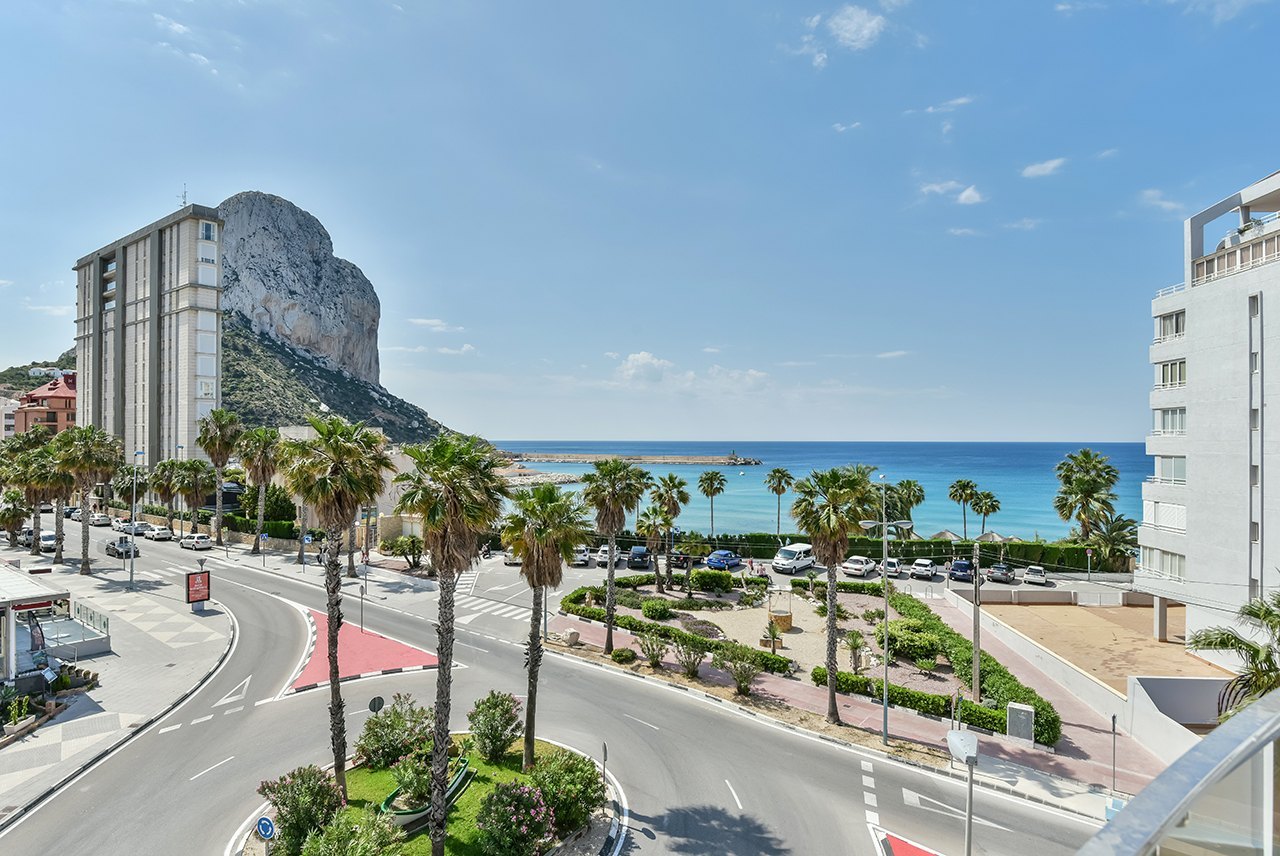 New construction apartment for sale in Calpe with sea views - Costa Blanca
