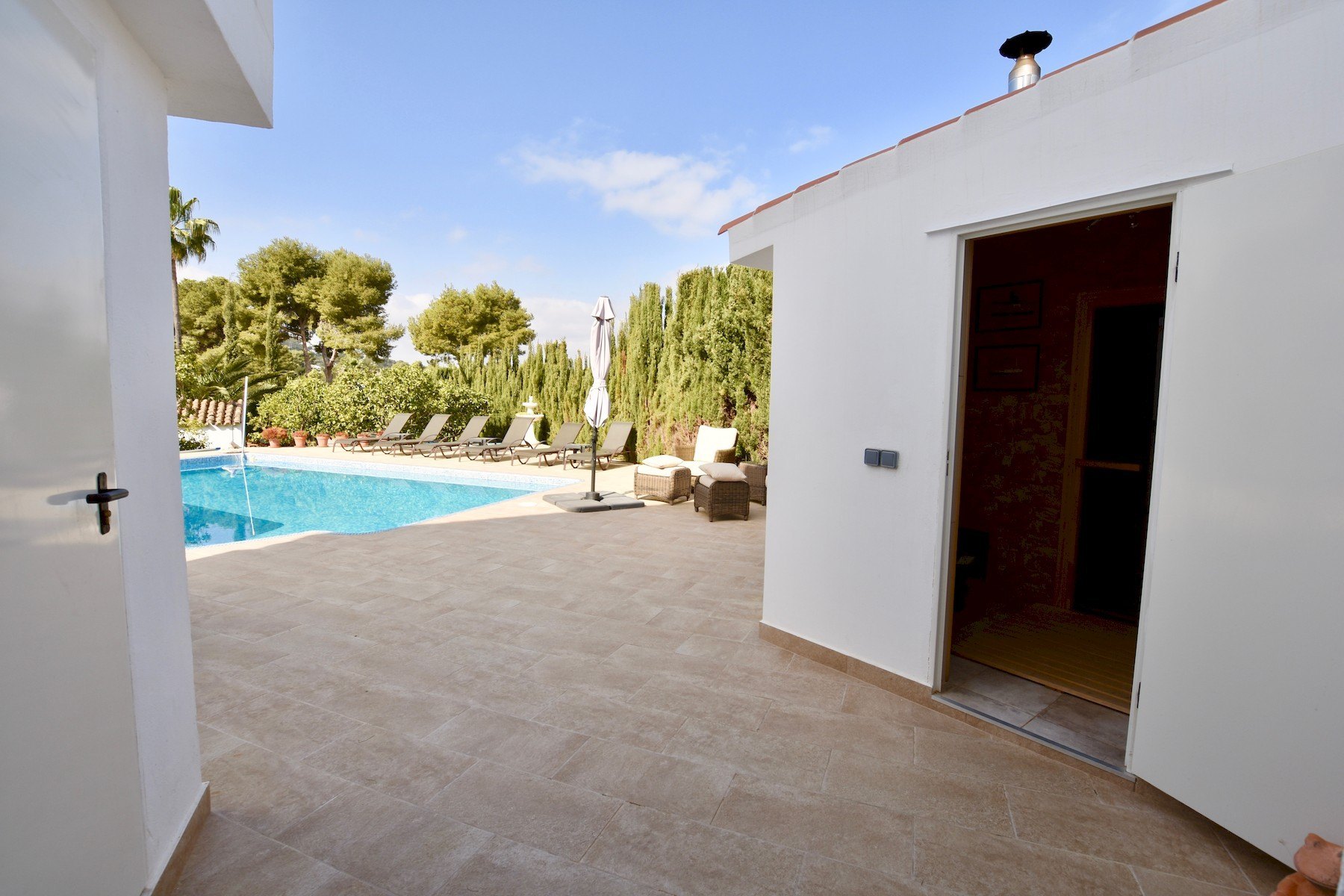 Villa for sale renovated in the Tosalet de Javea - Costa Blanca - Alicante