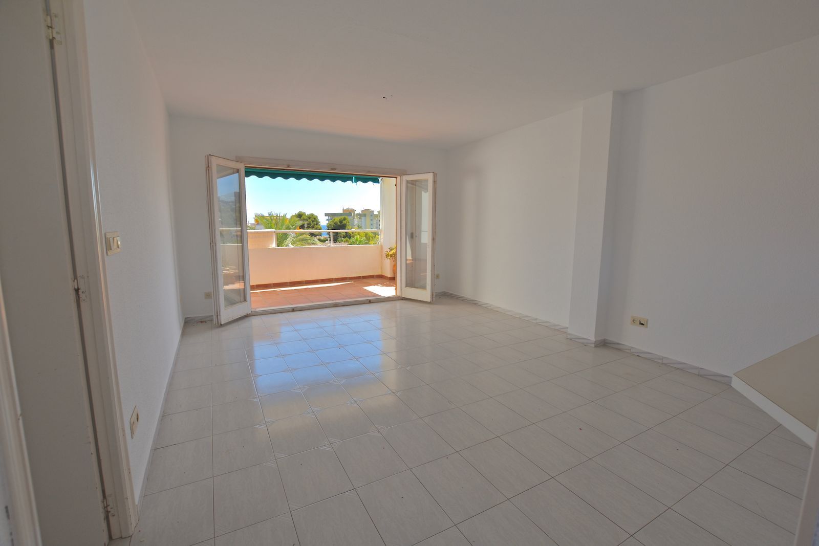 Apartment for sale with Sea View in Cala Blanca - Javea