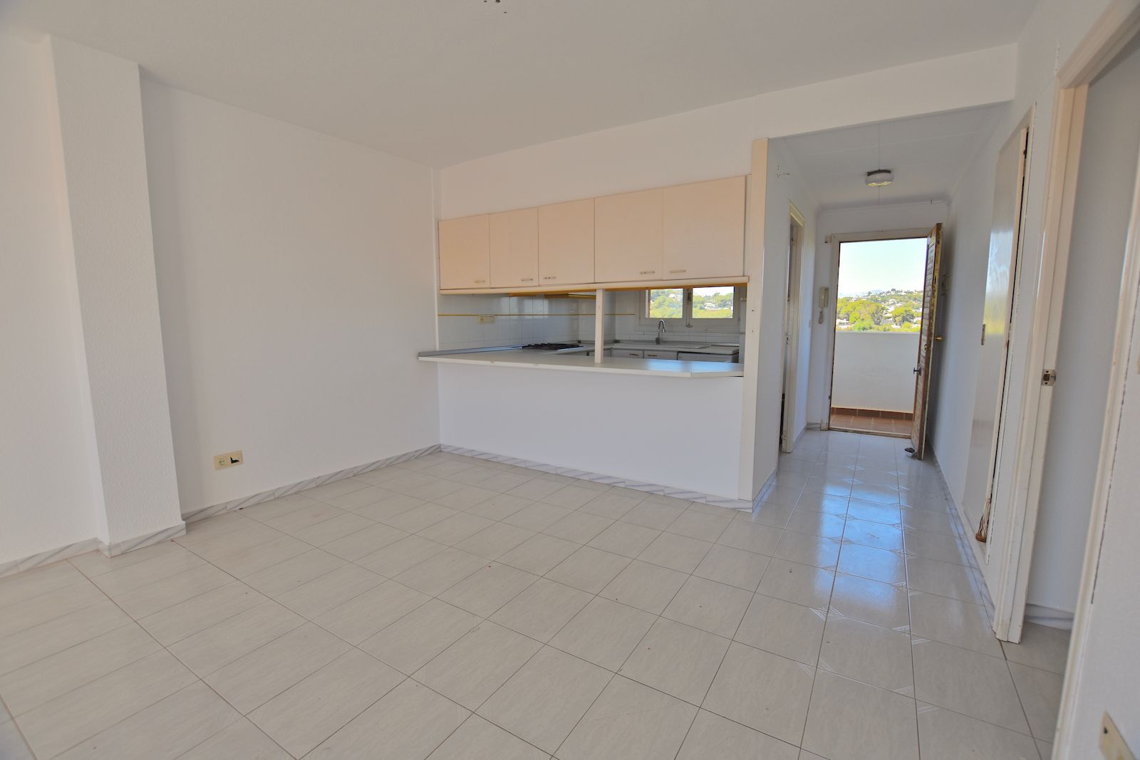 Apartment for sale with Sea View in Cala Blanca - Javea
