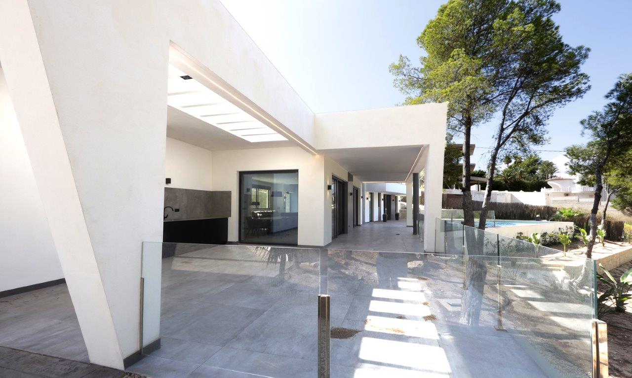 Modern New Construction Villa for Sale in Altea la Vella - Costa Blanca