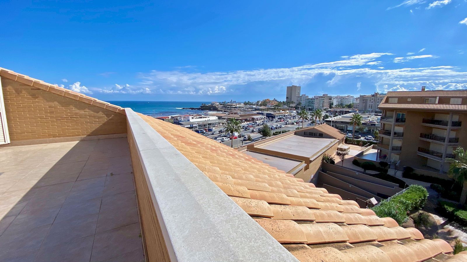 Duplex Penthouse Apartment for Sale in Playa del Arenal - Javea