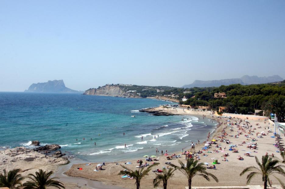 Plot for sale with sea view in Moraira - Costa Blanca
